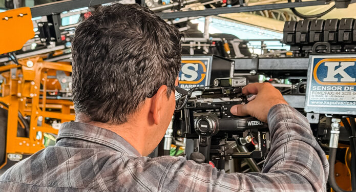 Como Usar Vídeos para Prospectar Clientes no Agro e na Indústria 24 Horas por Dia